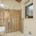 Pietra Campana Italian ファームステイ *