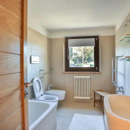 Pietra Campana Italian Κατάλυμα σε φάρμα *